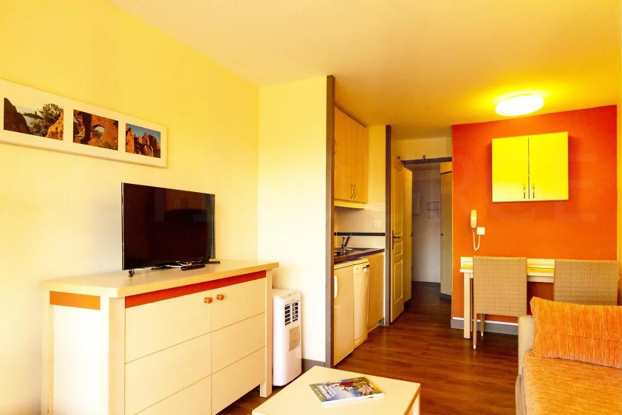 Apartmanhotel Cap Esterel By Actisource Saint-Raphaël
